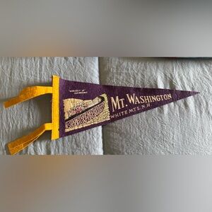 Vintage Mt. Washington NH Travel Pennant